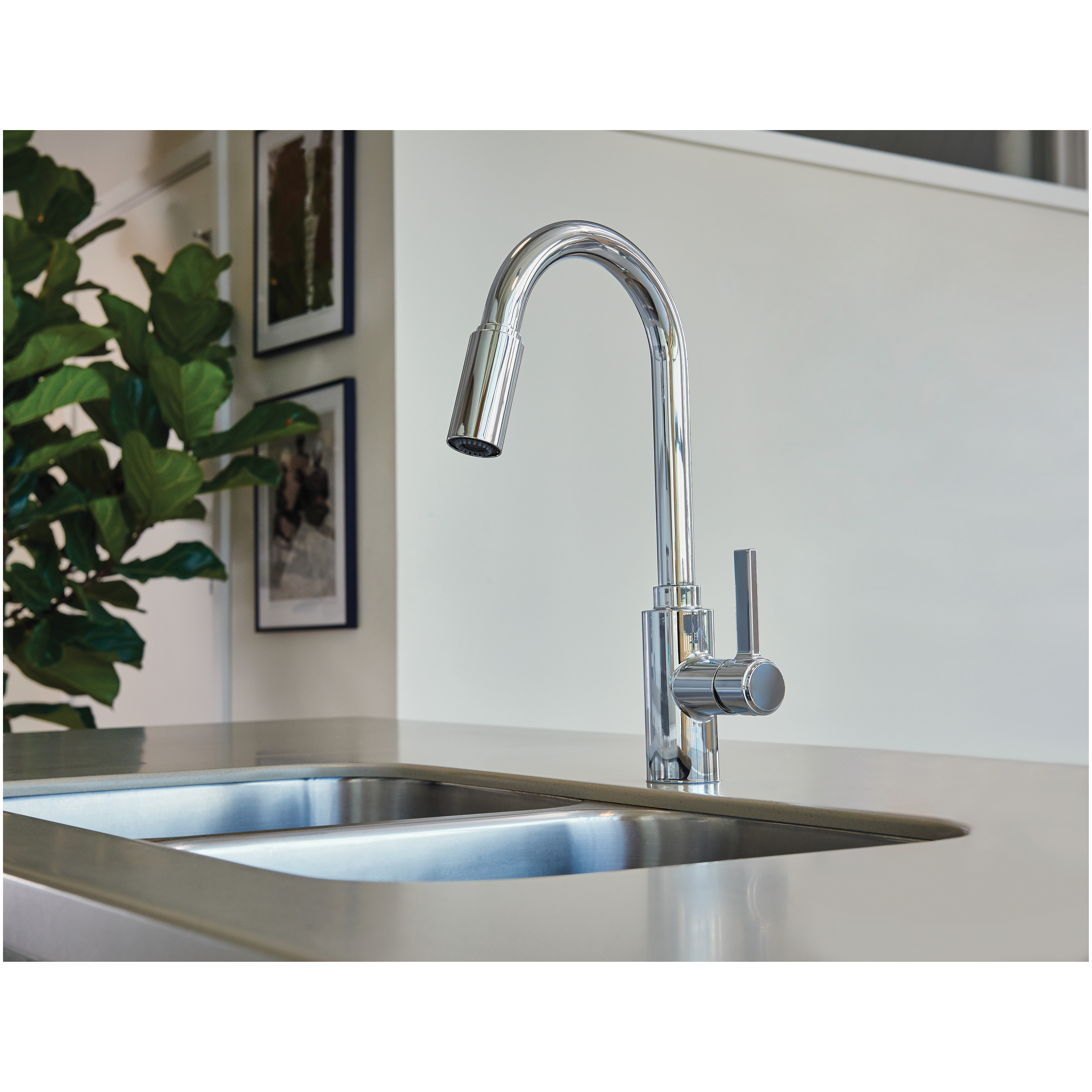 7882 - Moen 7882 - Genta Lx Chrome 1 Handle Pulldown Kitchen