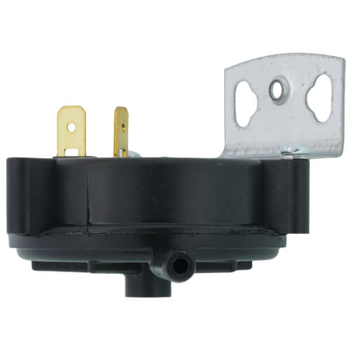 B1370126 - Goodman-Amana B1370126 - Pressure Switch (-0.40