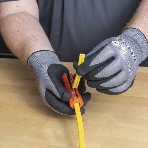 L1412 - Klein Tools L1412 - 5-in-1 Multi-Tool NM Romex Cable